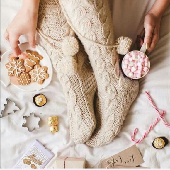 UGG Slipper Socks Size 7 - Picture 8 of 8